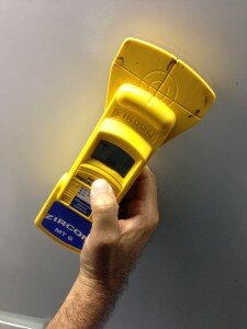 Wind Mitigation Metal Detector